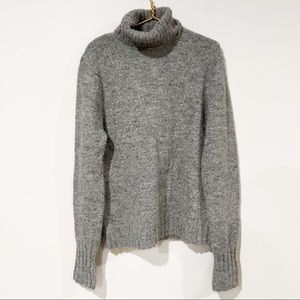 COS Alpaca Fuzzy Wool Blend Oversized Turtleneck Soft Cozy Sweater Size Small